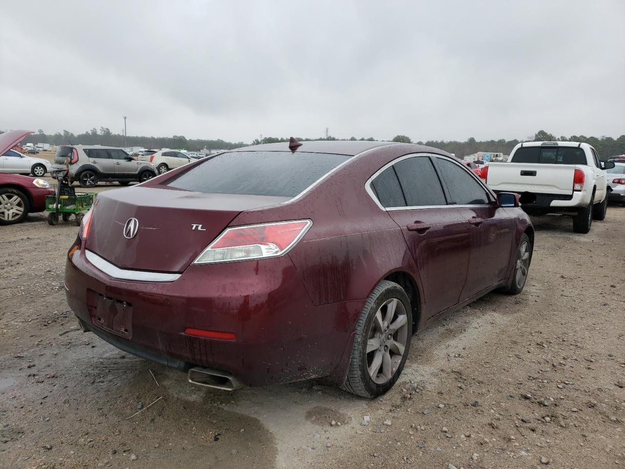 Photo 4 from auction – 2013 ACURA TL with VIN 19UUA8F20DA004220
