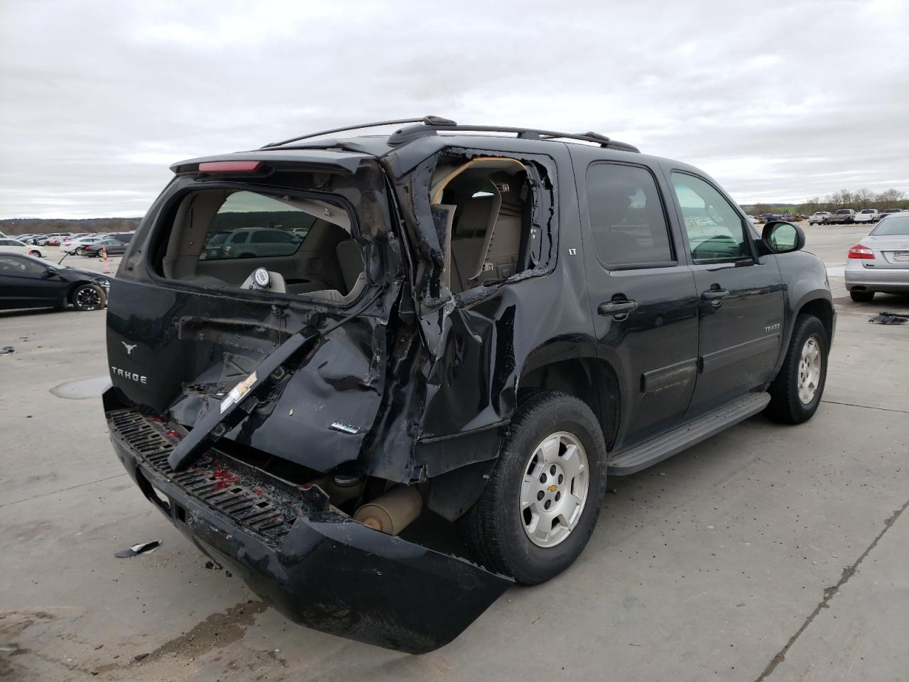 Photo 4 from auction – 2010 CHEVROLET TAHOE C150 with VIN 1GNMCBE35AR136104