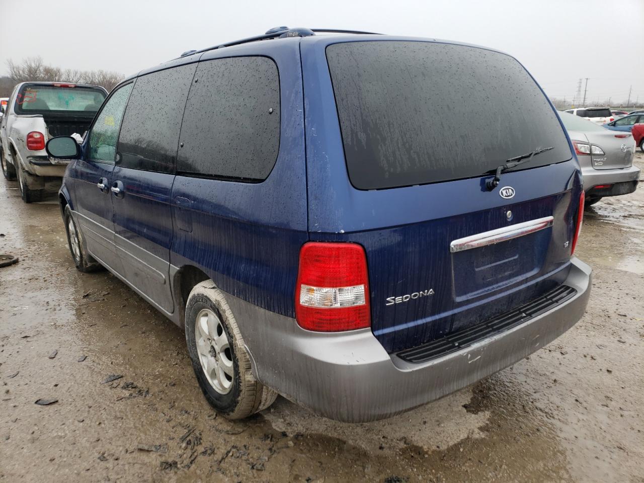 Photo 3 from auction – 2005 KIA SEDONA EX with VIN KNDUP132556681129