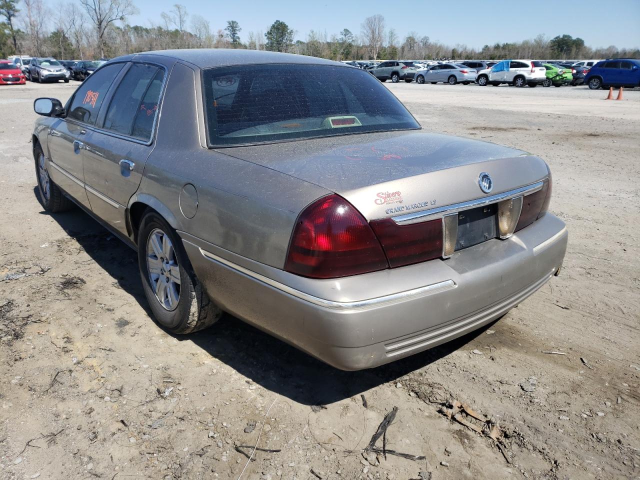 Photo 3 from auction – 2003 MERCURY GRAND MARQ with VIN 2MEFM75W33X693638