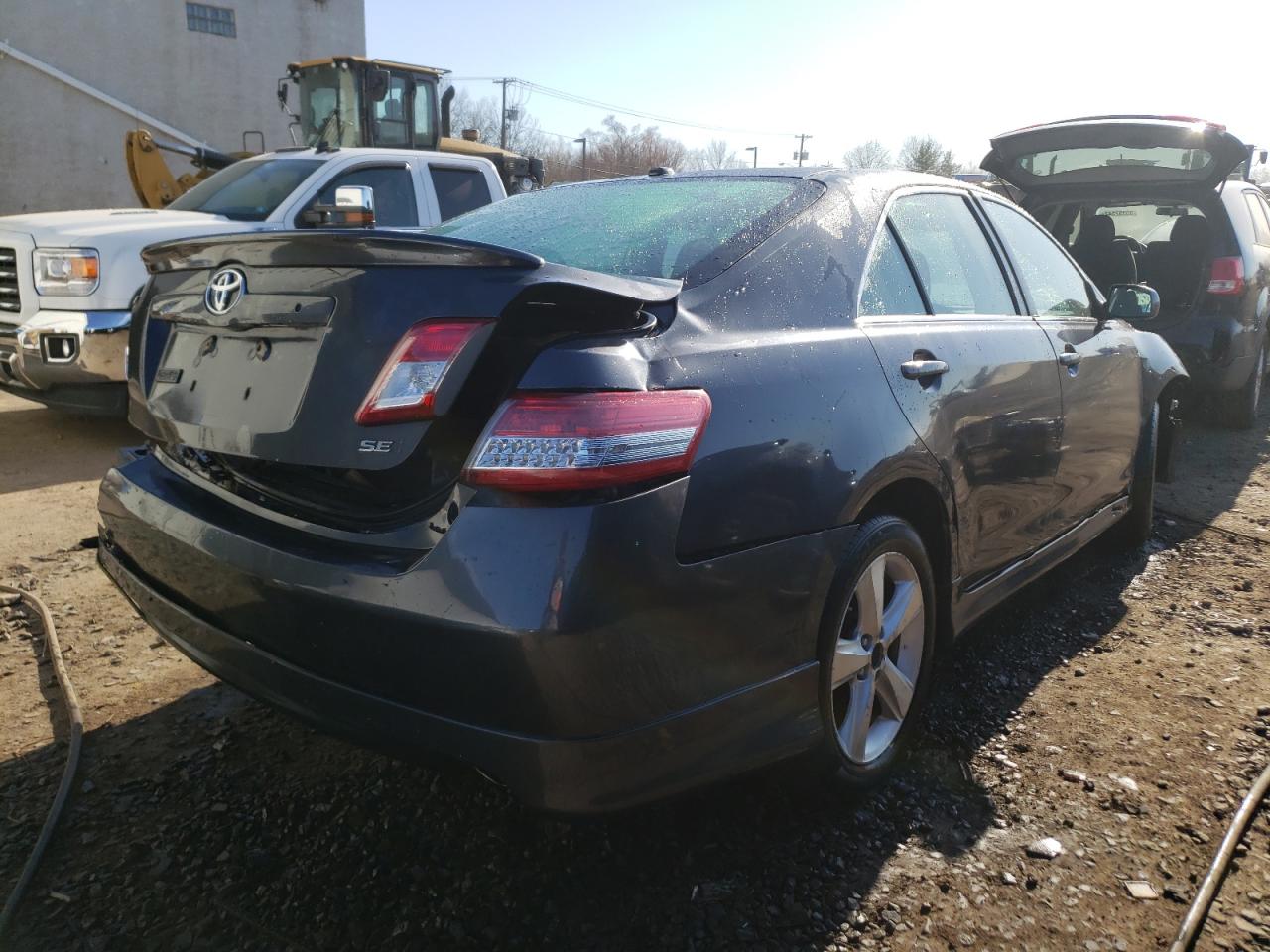 Photo 4 from auction – 2011 TOYOTA CAMRY BASE with VIN 4T1BF3EK8BU206810