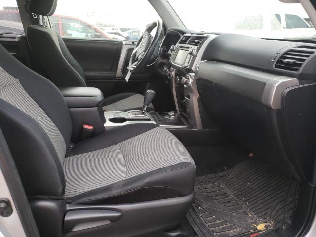Photo 5 from auction – 2015 TOYOTA 4RUNNER SR with VIN JTEBU5JR2F5214597