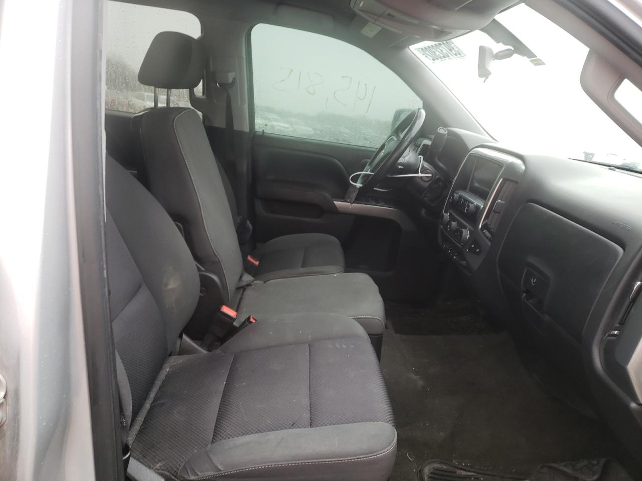 Photo 5 from auction – 2015 CHEVROLET SILVERADO with VIN 3GCUKREC8FG439180