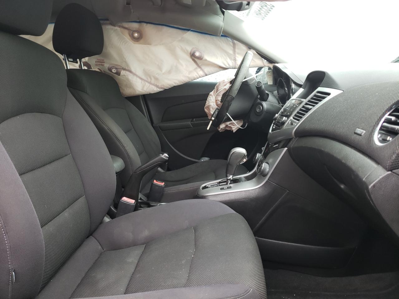 Photo 5 from auction – 2012 CHEVROLET CRUZE LT with VIN 1G1PF5SC5C7326477