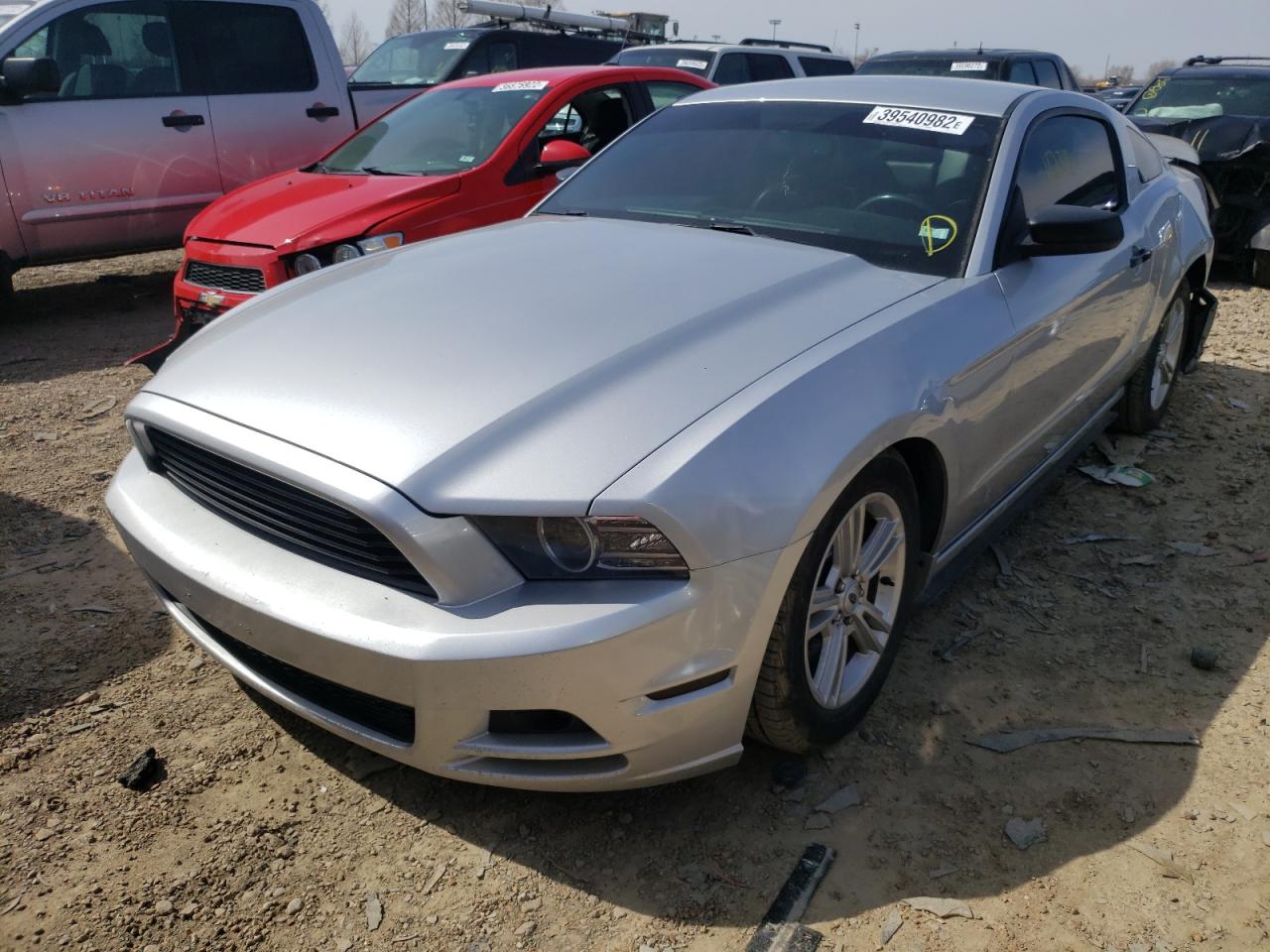Photo 2 from auction – 2014 FORD 1100 with VIN 1ZVBP8AM9E5314158