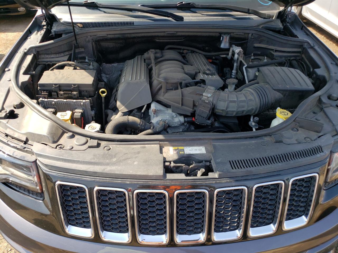 Photo 7 from auction – 2014 JEEP GRAND CHER with VIN 1C4RJFDJ3EC124070