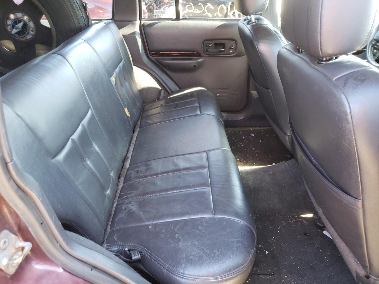 Photo 6 from auction – 2000 JEEP CHEROKEE with VIN 1J4FF68S3YL224627