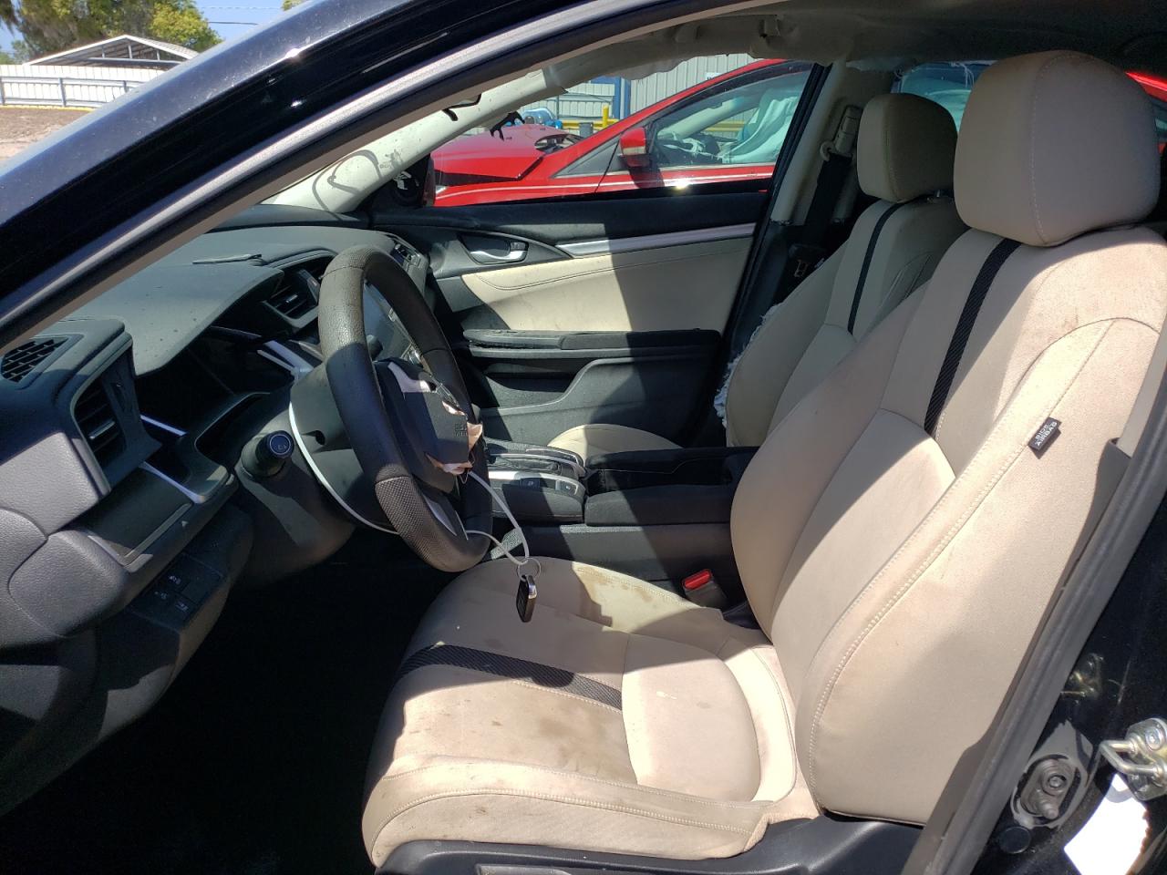 Photo 5 from auction – 2017 HONDA CIVIC EX with VIN 19XFC2F86HE009217