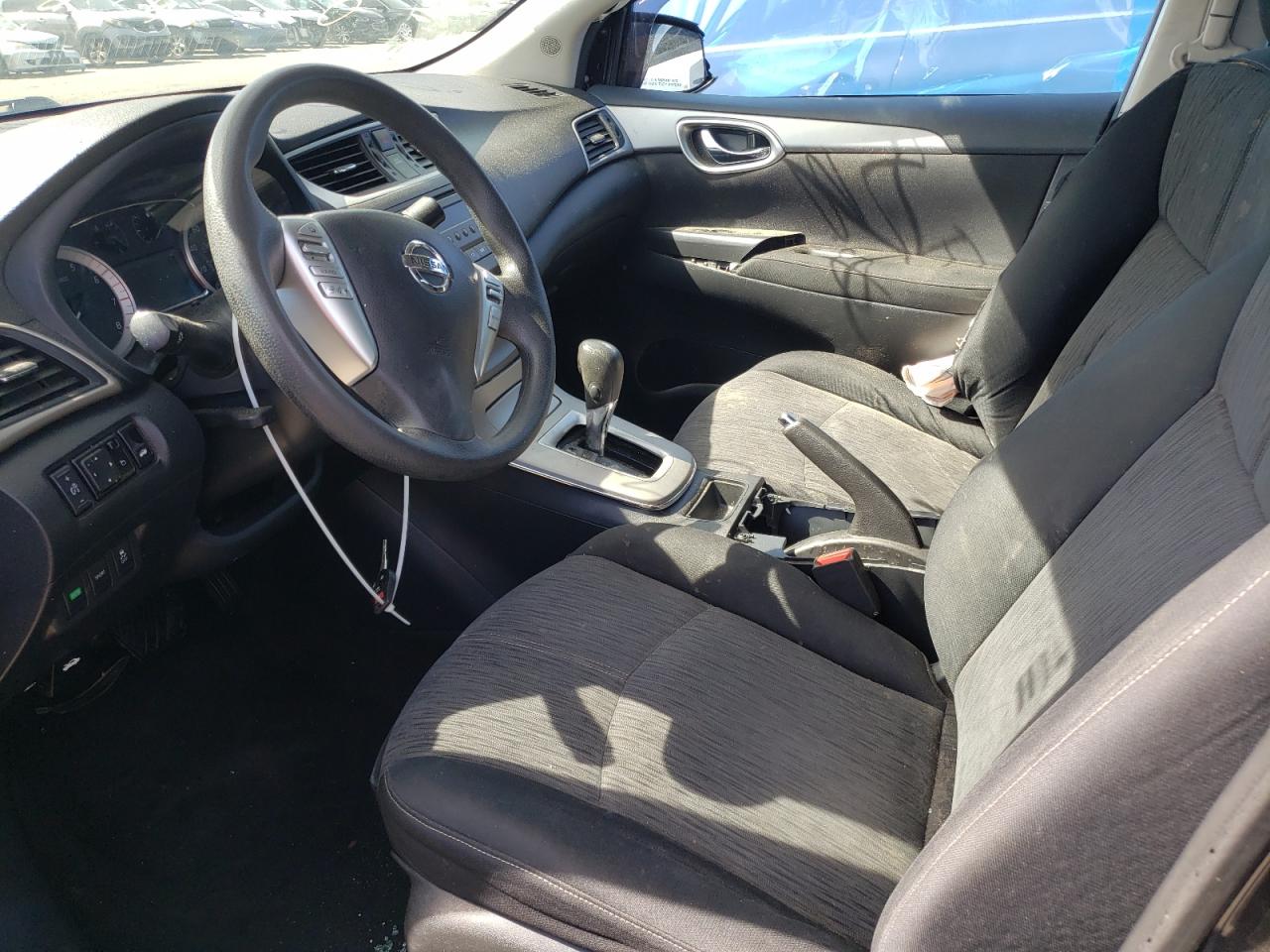 Photo 5 from auction – 2014 NISSAN SENTRA S with VIN 1N4AB7AP5EN850192