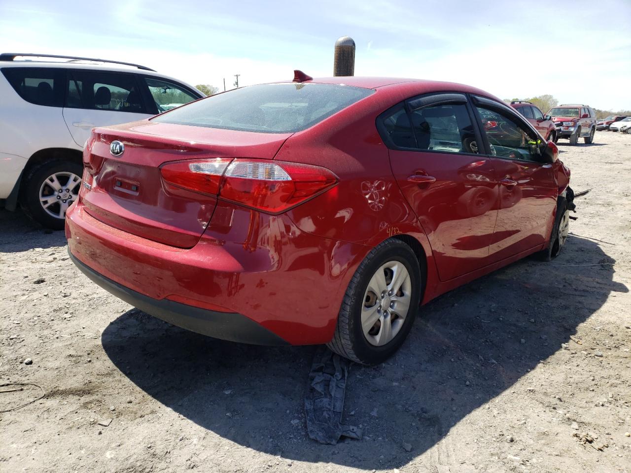 Photo 4 from auction – 2016 KIA FORTE LX with VIN KNAFK4A69G5485022