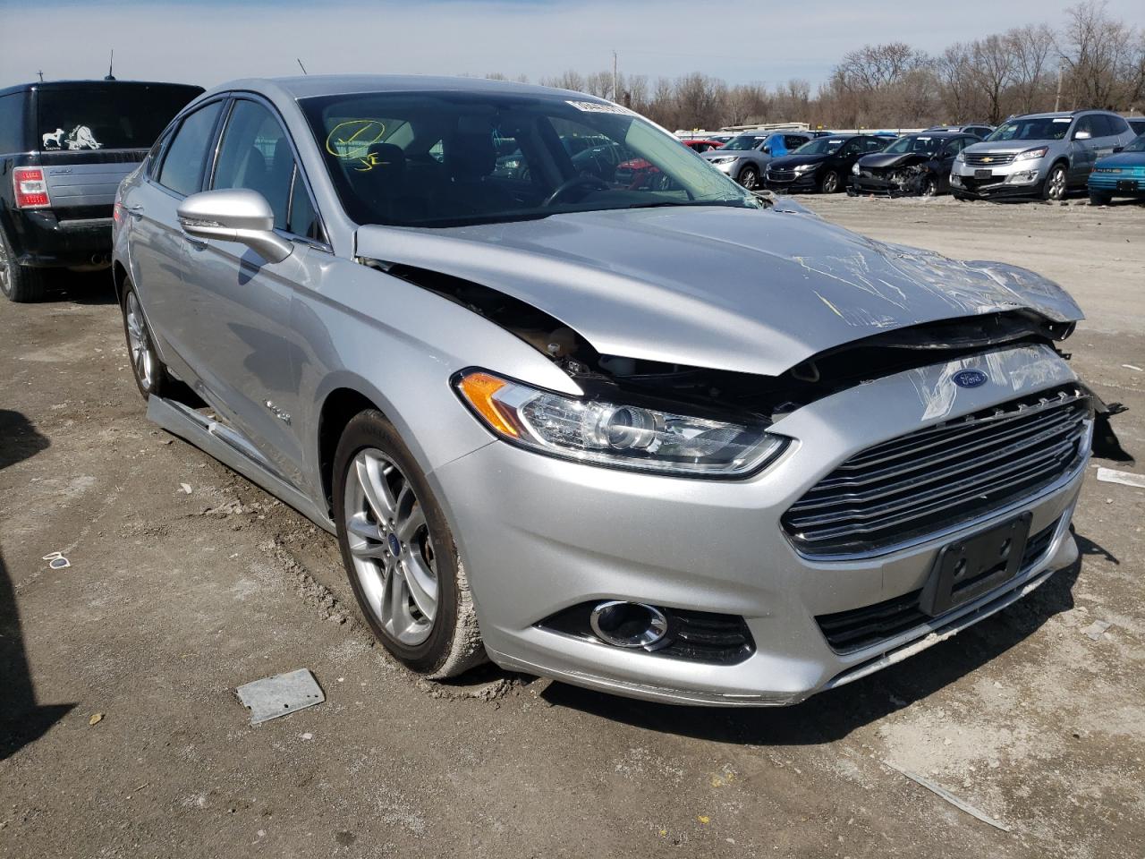 FORD FUSION TIT 2015 with VIN 3FA6P0RU8FR283063 - Photo from auction