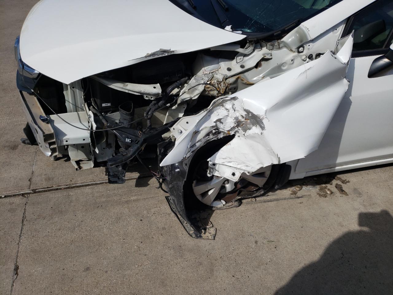 Photo 9 from auction – 2012 HONDA CIVIC LX with VIN 2HGFB2F57CH567567