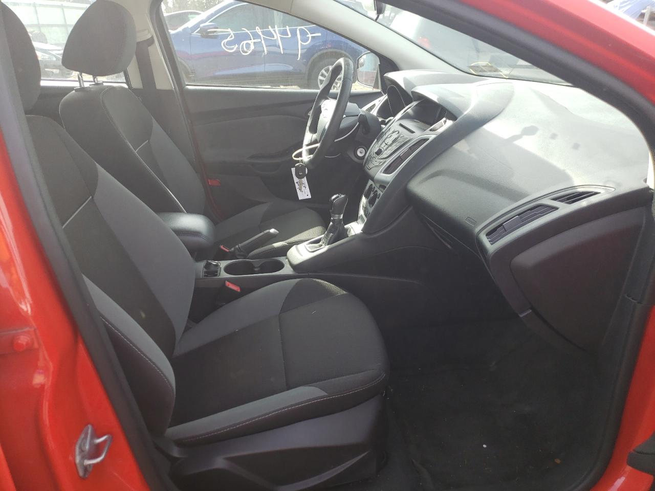 Photo 5 from auction – 2014 FORD FOCUS SE with VIN 1FADP3F22EL118067