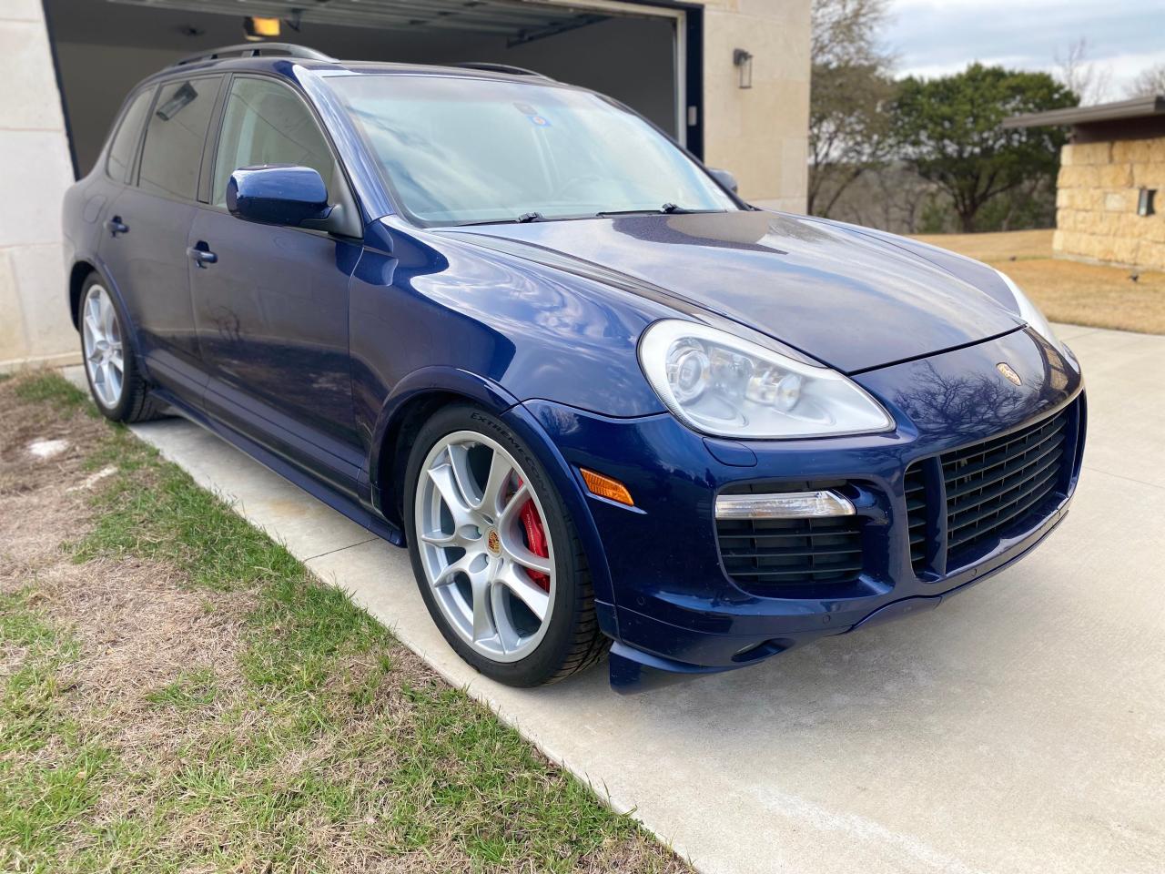 PORSCHE CAYENNE GT 2009 with VIN WP1AD29P19LA62697 - Photo from auction