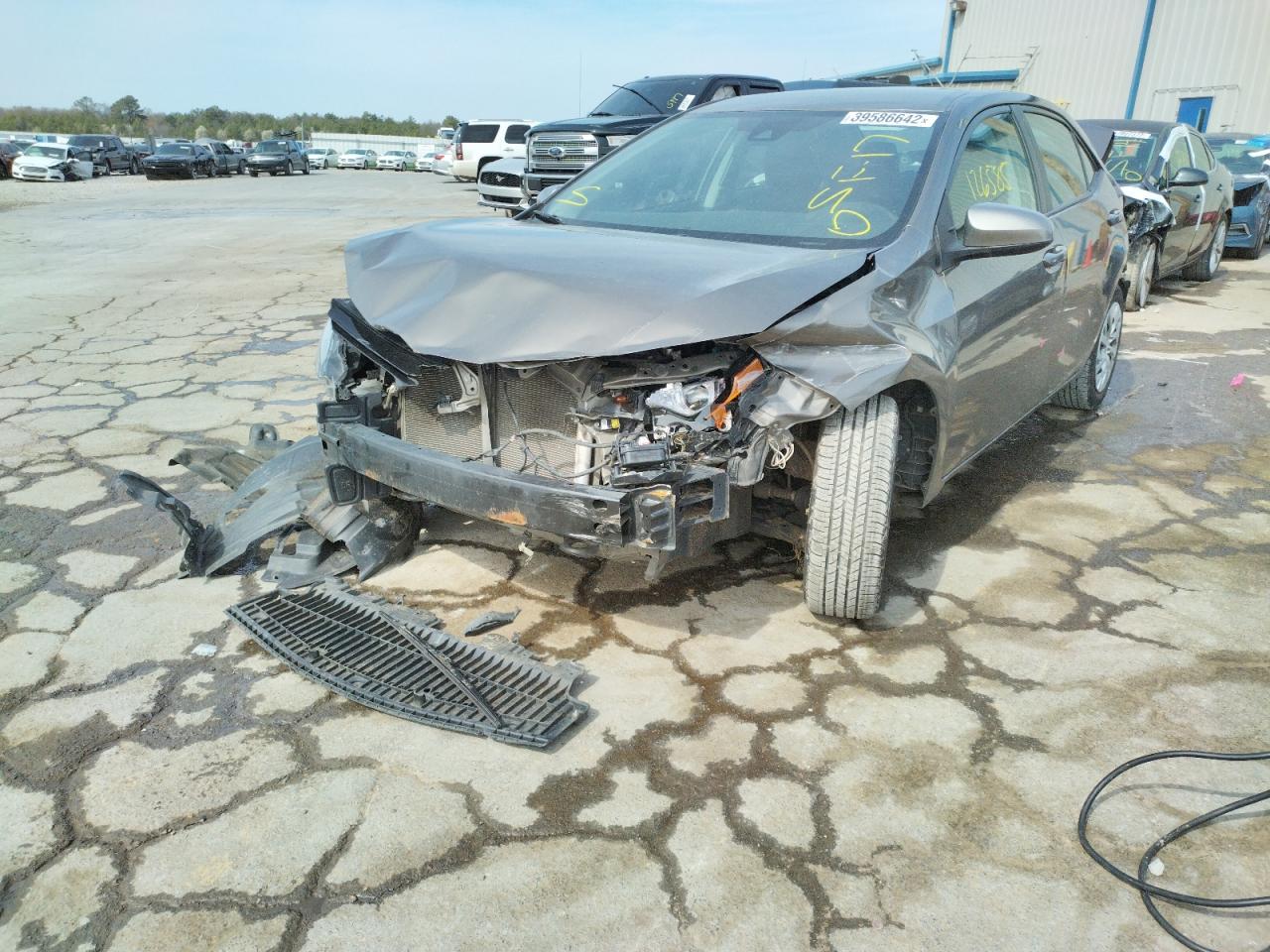 Photo 2 from auction – 2017 TOYOTA COROLLA L with VIN 2T1BURHE6HC816942