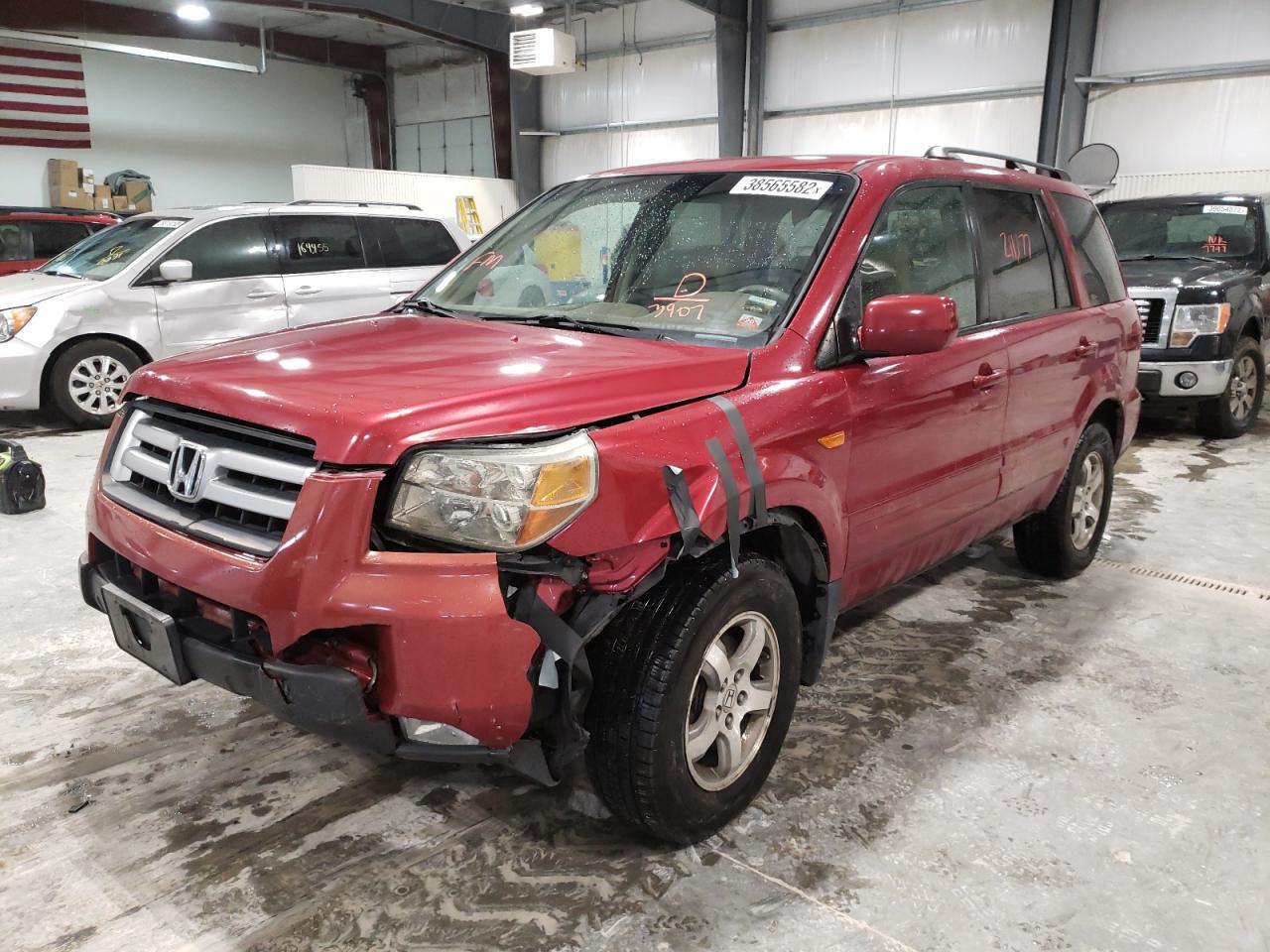 Photo 2 from auction – 2006 HONDA PILOT EX with VIN 2HKYF18426H513907