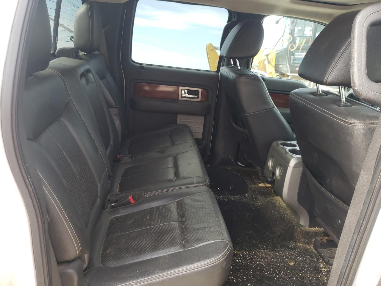 Photo 6 from auction – 2010 FORD F150 SUPER with VIN 1FTFW1EVXAFA72938