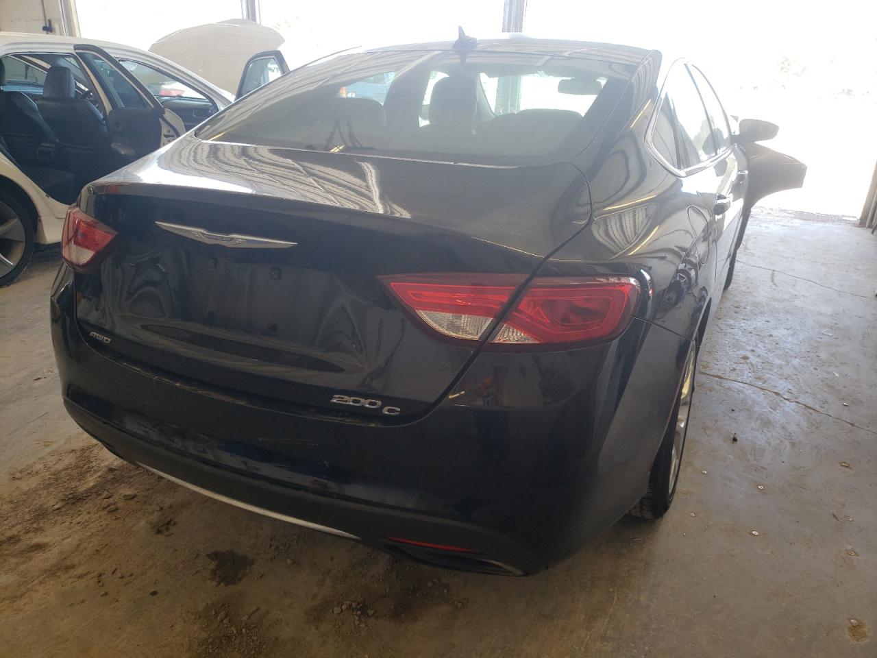 Photo 4 from auction – 2015 CHRYSLER 200 C with VIN 1C3CCCEG4FN512310