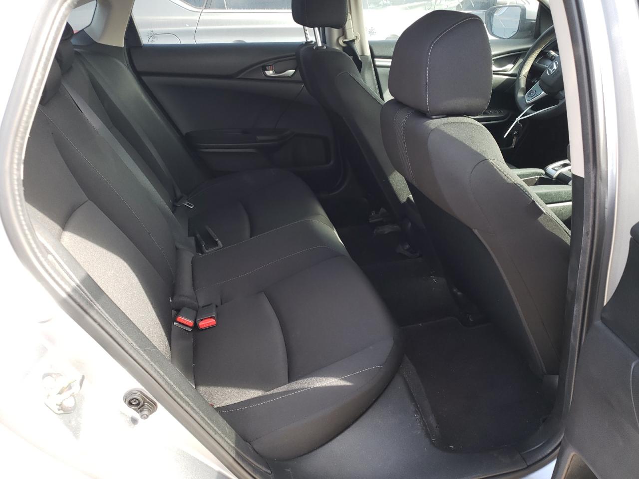 Photo 6 from auction – 2016 HONDA CIVIC LX with VIN 19XFC2F56GE017161