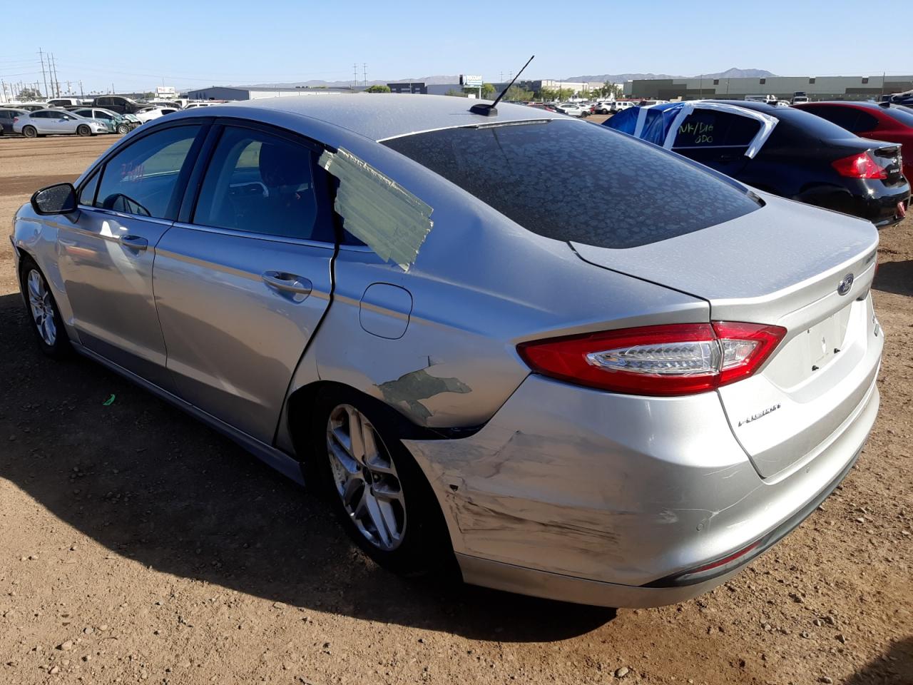 Photo 3 from auction – 2016 FORD FUSION SE with VIN 3FA6P0HD3GR227454