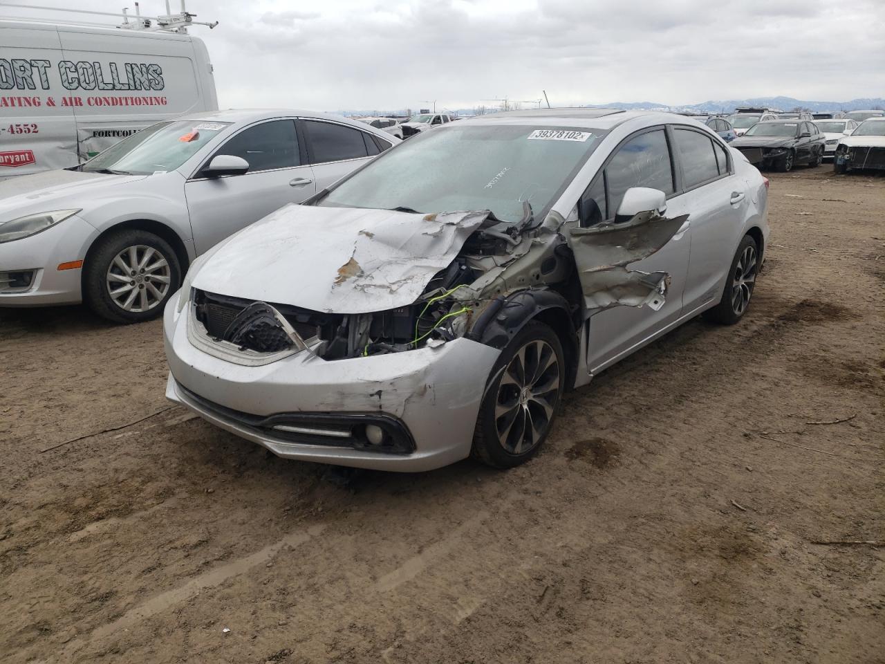 Photo 2 from auction – 2013 HONDA CIVIC SI with VIN 2HGFB6E55DH702491