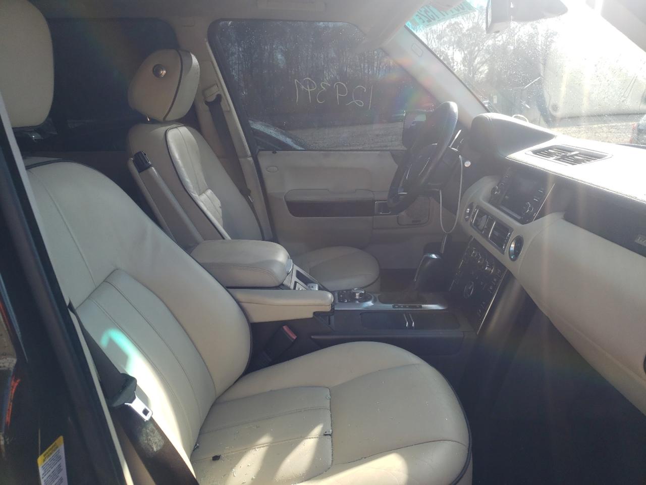 Photo 5 from auction – 2010 LAND ROVER RANGE ROVE with VIN SALME1D44AA307309