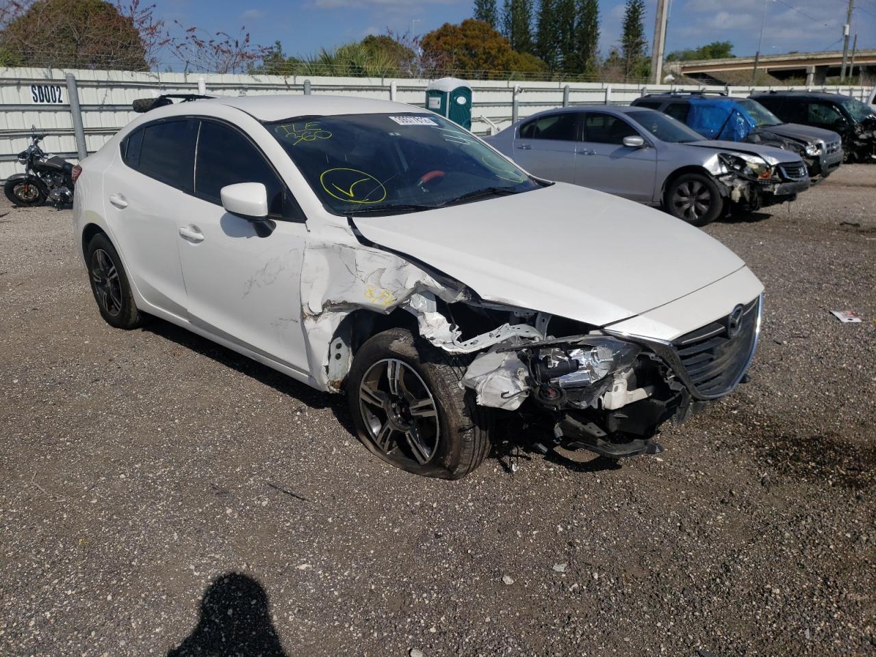 Photo 1 from auction – 2014 MAZDA 3 SPORT with VIN JM1BM1U79E1159241