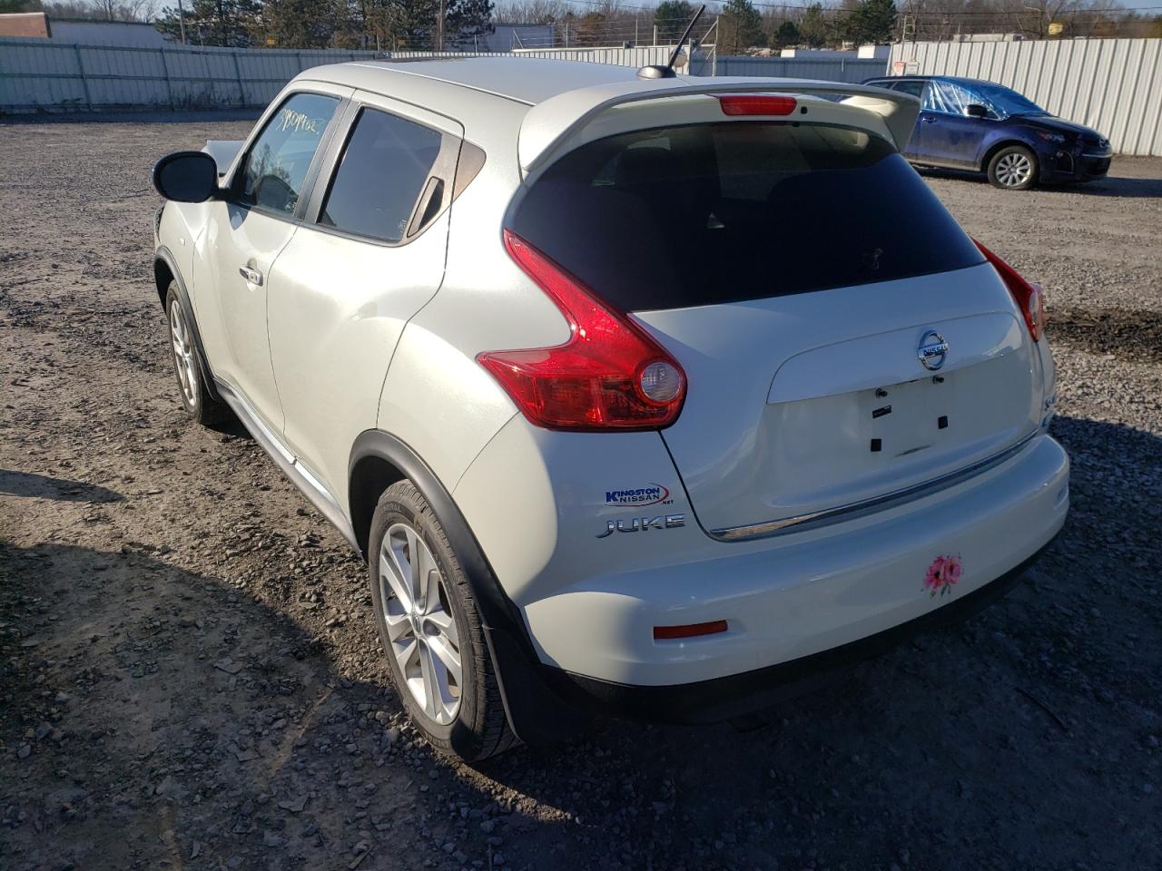 Photo 3 from auction – 2012 NISSAN JUKE S with VIN JN8AF5MV5CT112726