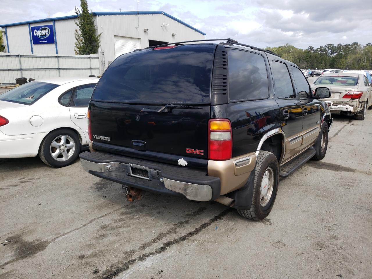 Photo 4 from auction – 2000 GMC YUKON with VIN 1GKEK13TXYJ140708