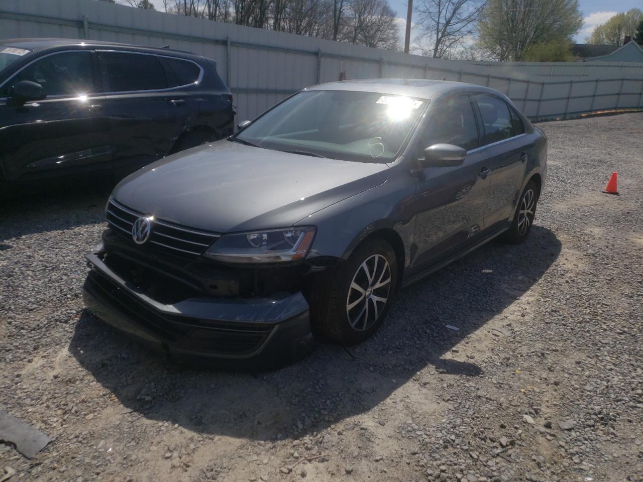 Photo 2 from auction – 2017 VOLKSWAGEN JETTA SE with VIN 3VWDB7AJ9HM408630