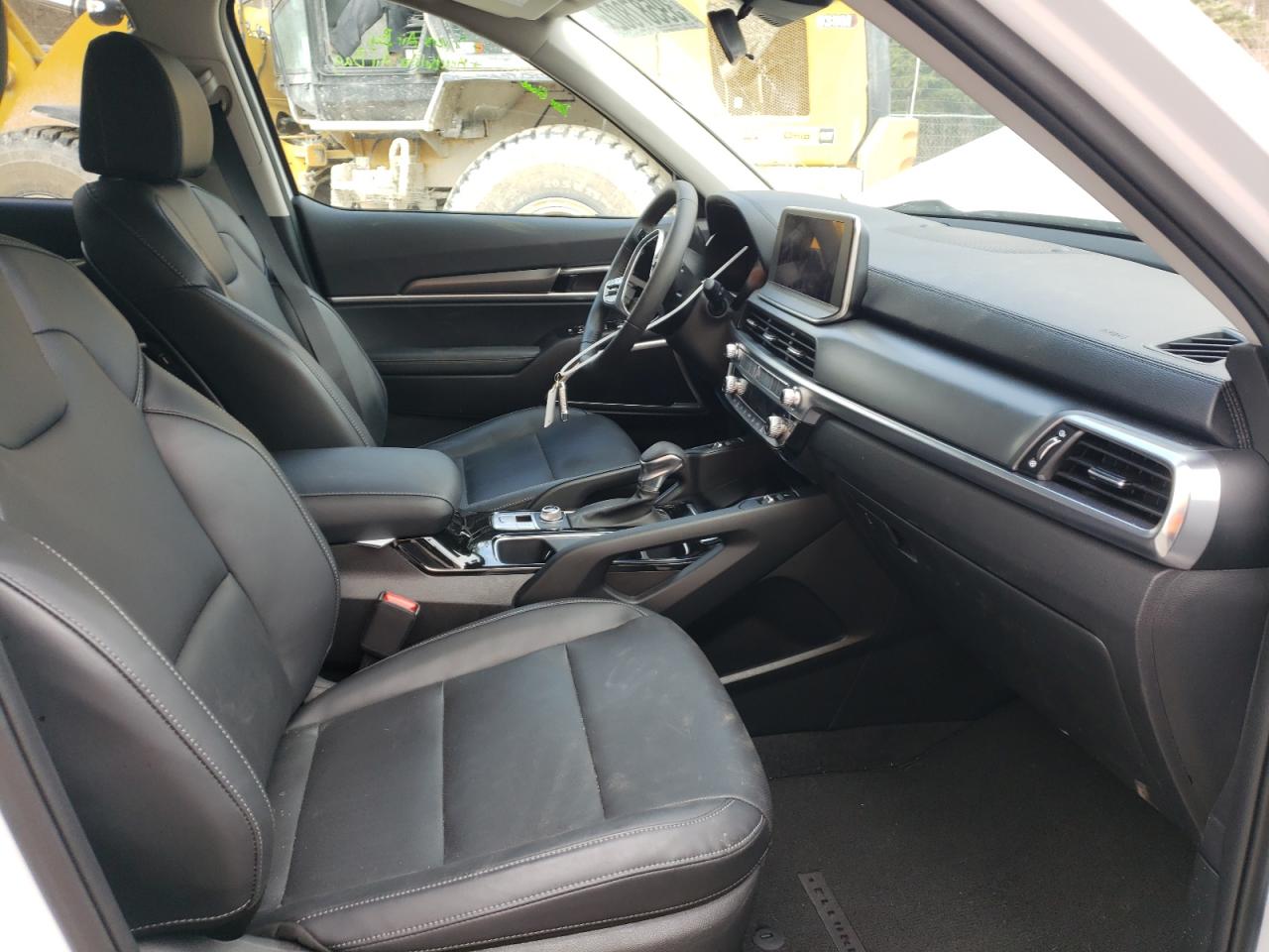 Photo 5 from auction – 2022 KIA TELLURIDE with VIN 5XYP6DHC2NG213651