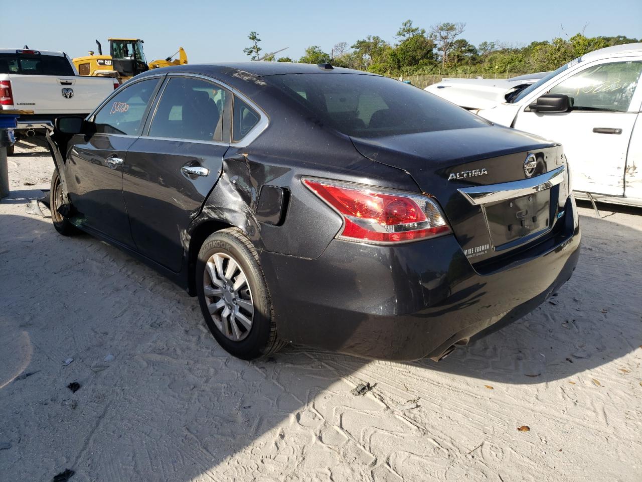 Photo 3 from auction – 2014 NISSAN ALTIMA 2.5 with VIN 1N4AL3AP8EC158395