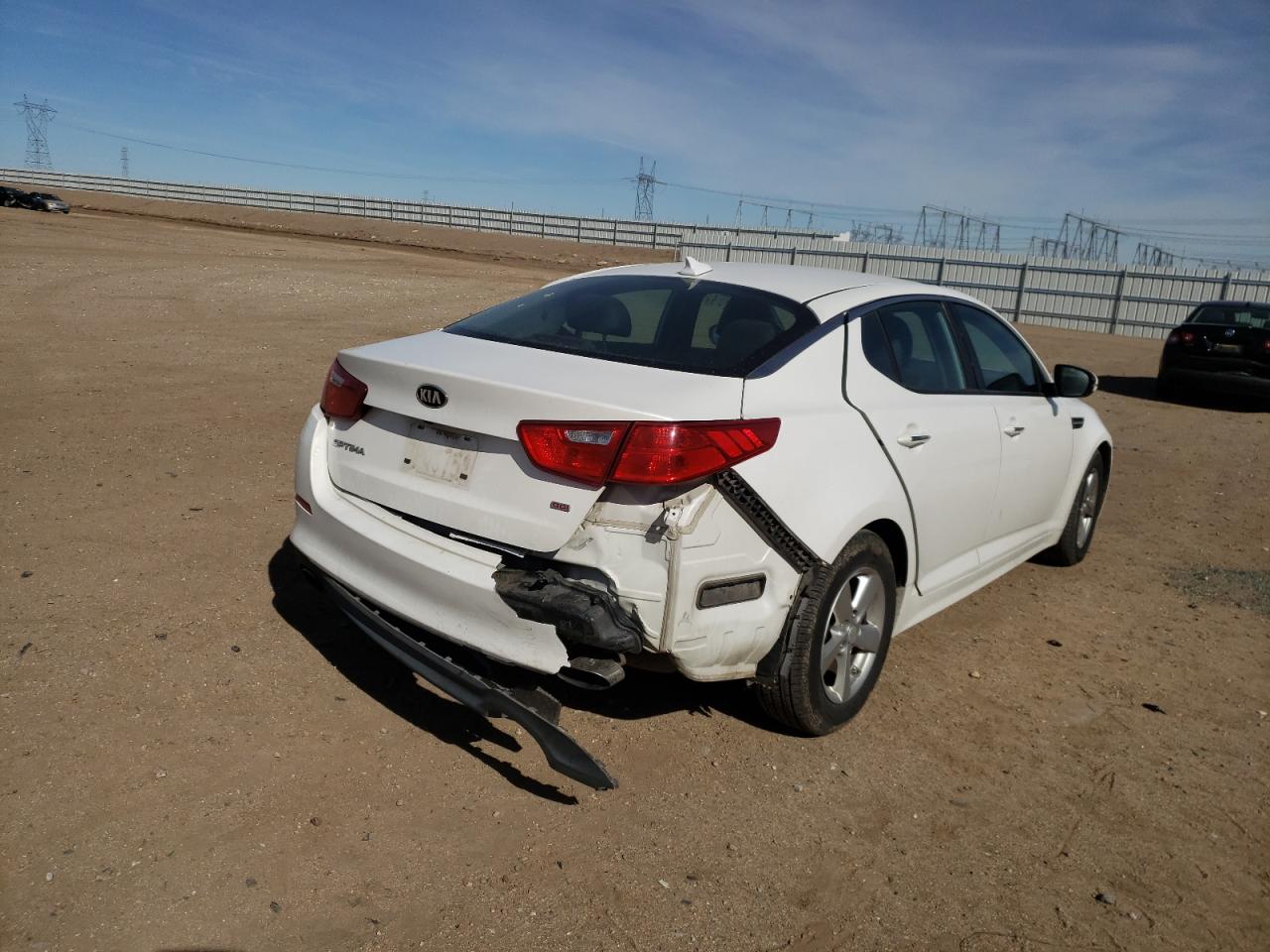 Photo 4 from auction – 2015 KIA OPTIMA LX with VIN KNAGM4A70F5644015