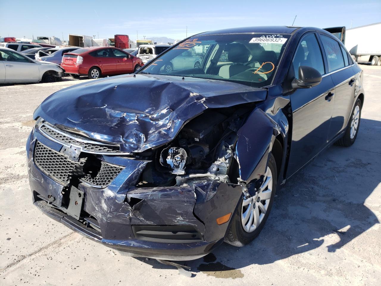 Photo 2 from auction – 2011 CHEVROLET CRUZE LS with VIN 1G1PC5SH7B7111413