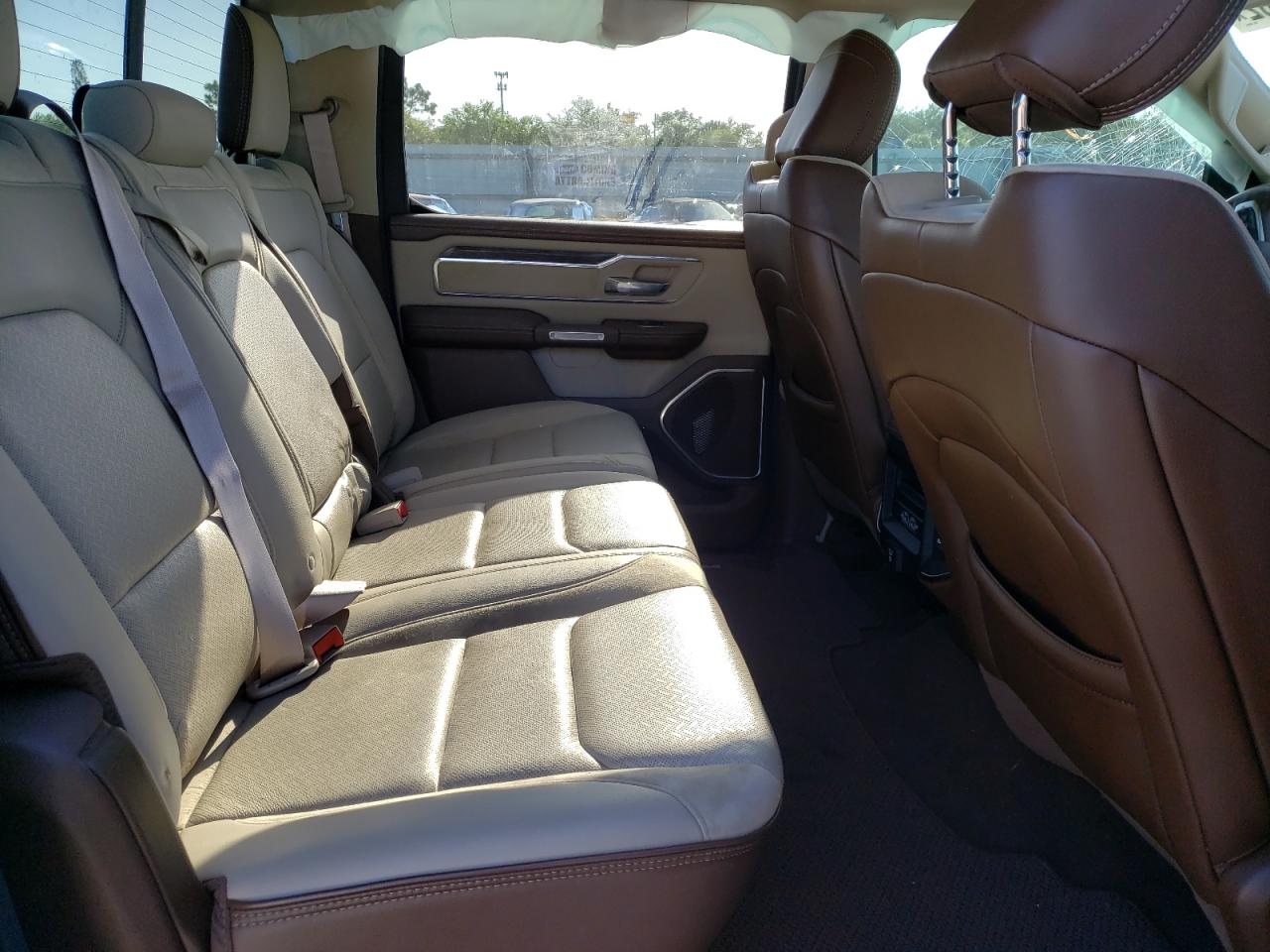 Photo 6 from auction – 2019 RAM 1500 LARAM with VIN 1C6RRERT1KN800696