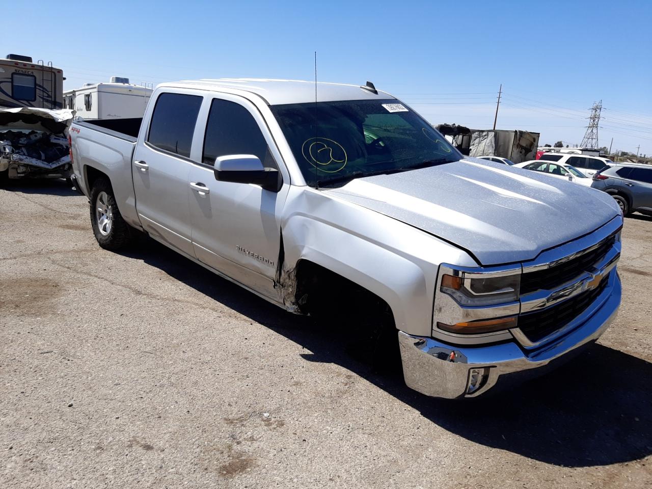 CHEVROLET SILVERADO 2018 with VIN 3GCUKRECXJG573231 - Photo from auction