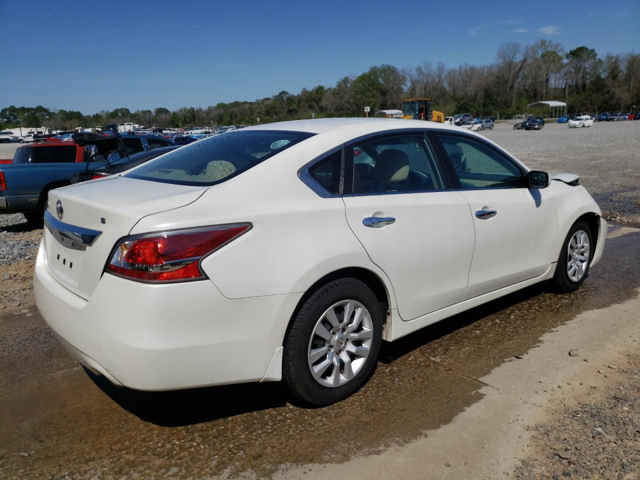 Photo 4 from auction – 2015 NISSAN ALTIMA 2.5 with VIN 1N4AL3AP2FC178692