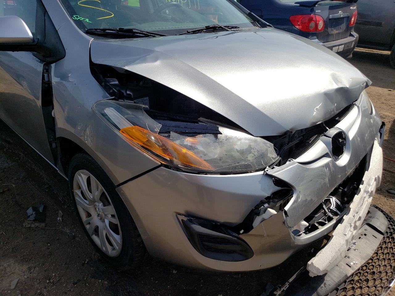 Photo 9 from auction – 2014 MAZDA MAZDA2 SPO with VIN JM1DE1KY5E0177937