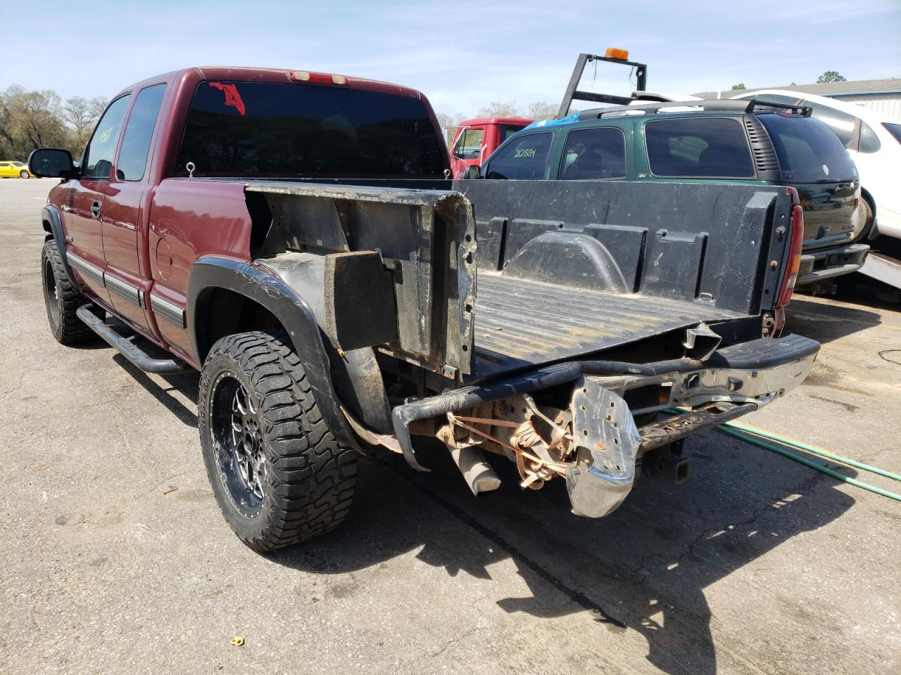 Photo 3 from auction – 2002 CHEVROLET SILVERADO with VIN 1GCEK19T92Z141876