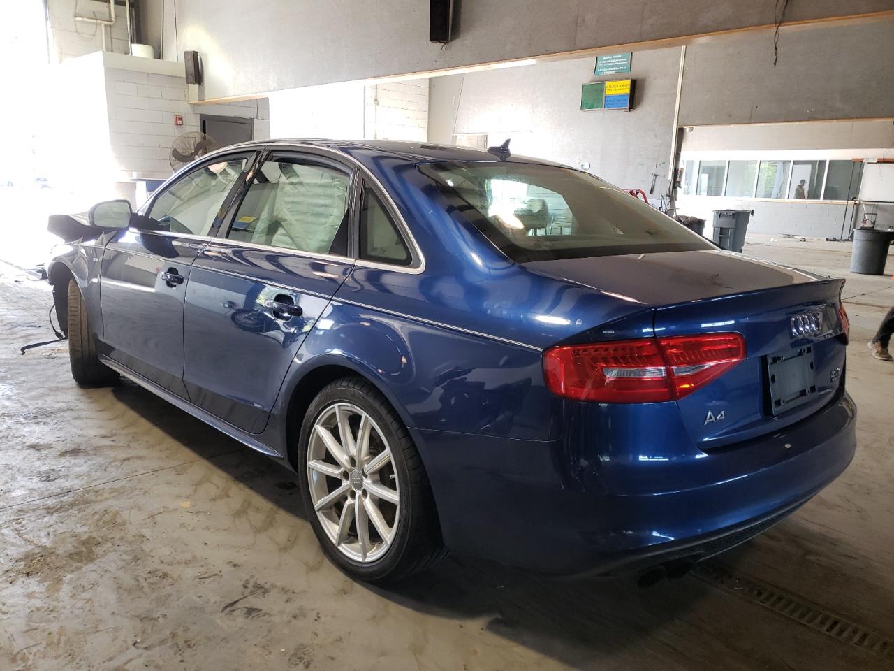 Photo 3 from auction – 2016 AUDI A4 PREMIUM with VIN WAUBFAFL1GN007404