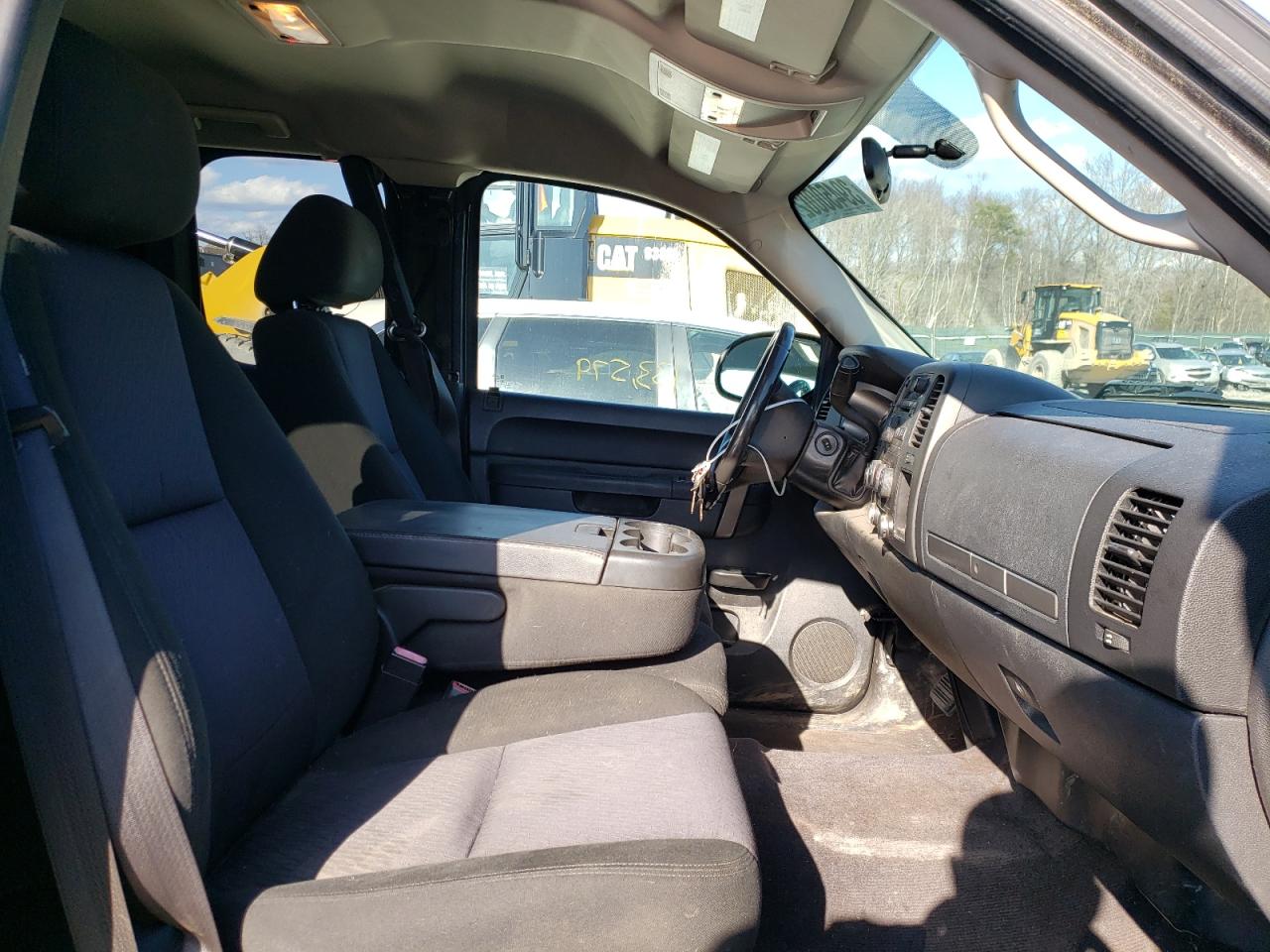 Photo 5 from auction – 2010 CHEVROLET SILVERADO with VIN 1GCSKSEA2AZ235724