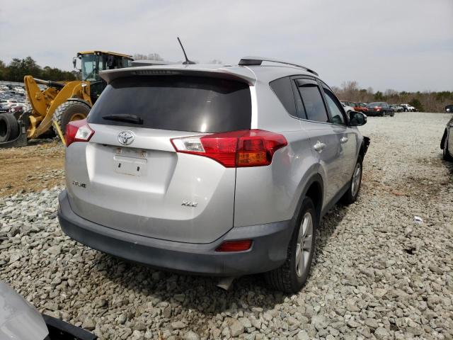 Photo 4 from auction – 2013 TOYOTA RAV4 XLE with VIN 2T3WFREV7DW047397