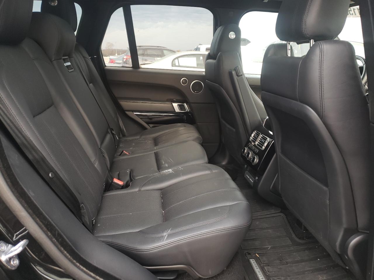 Photo 6 from auction – 2017 LAND ROVER RANGE ROVE with VIN SALGS2FK2HA331934