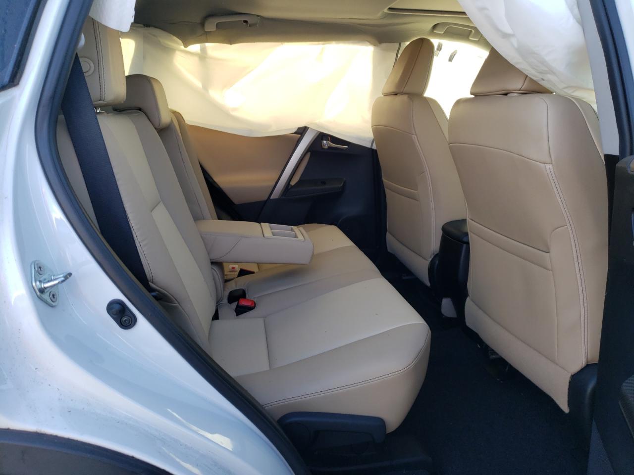 Photo 6 from auction – 2014 TOYOTA RAV4 LIMIT with VIN 2T3YFREV3EW127306