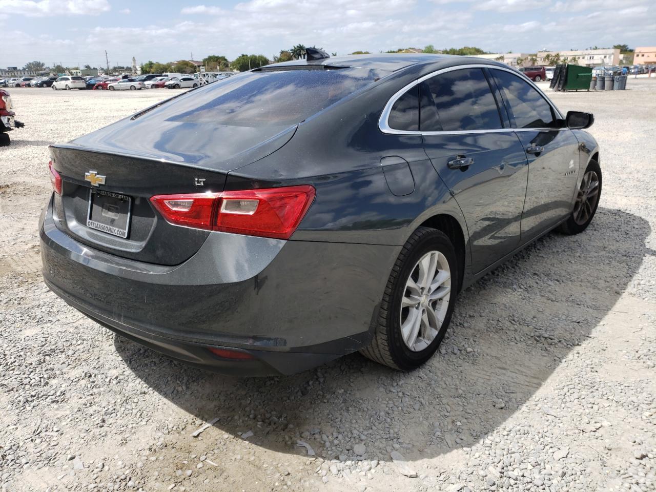 Photo 4 from auction – 2017 CHEVROLET MALIBU LT with VIN 1G1ZE5ST8HF150677