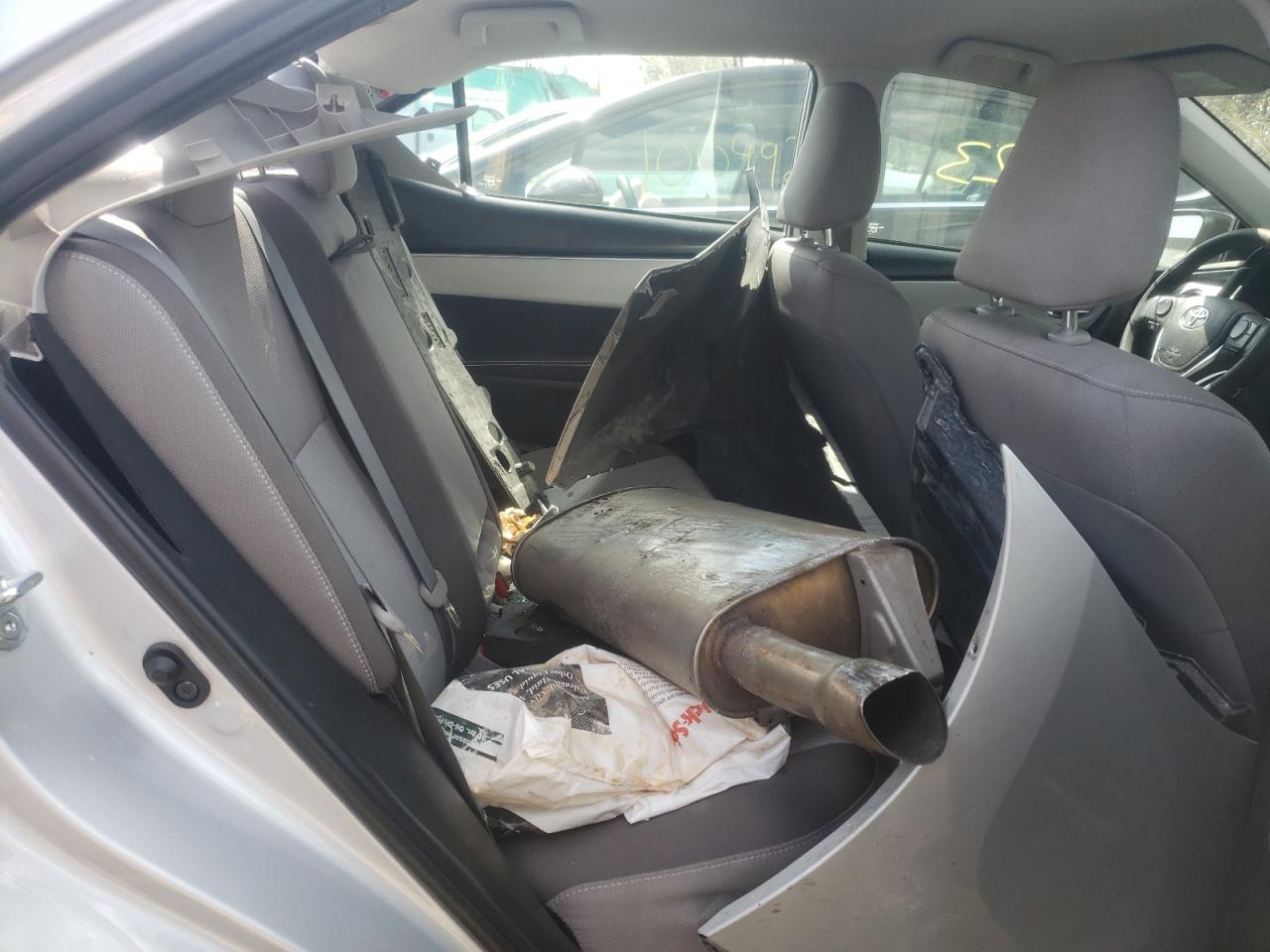 Photo 6 from auction – 2018 TOYOTA COROLLA L with VIN 2T1BURHE9JC085767