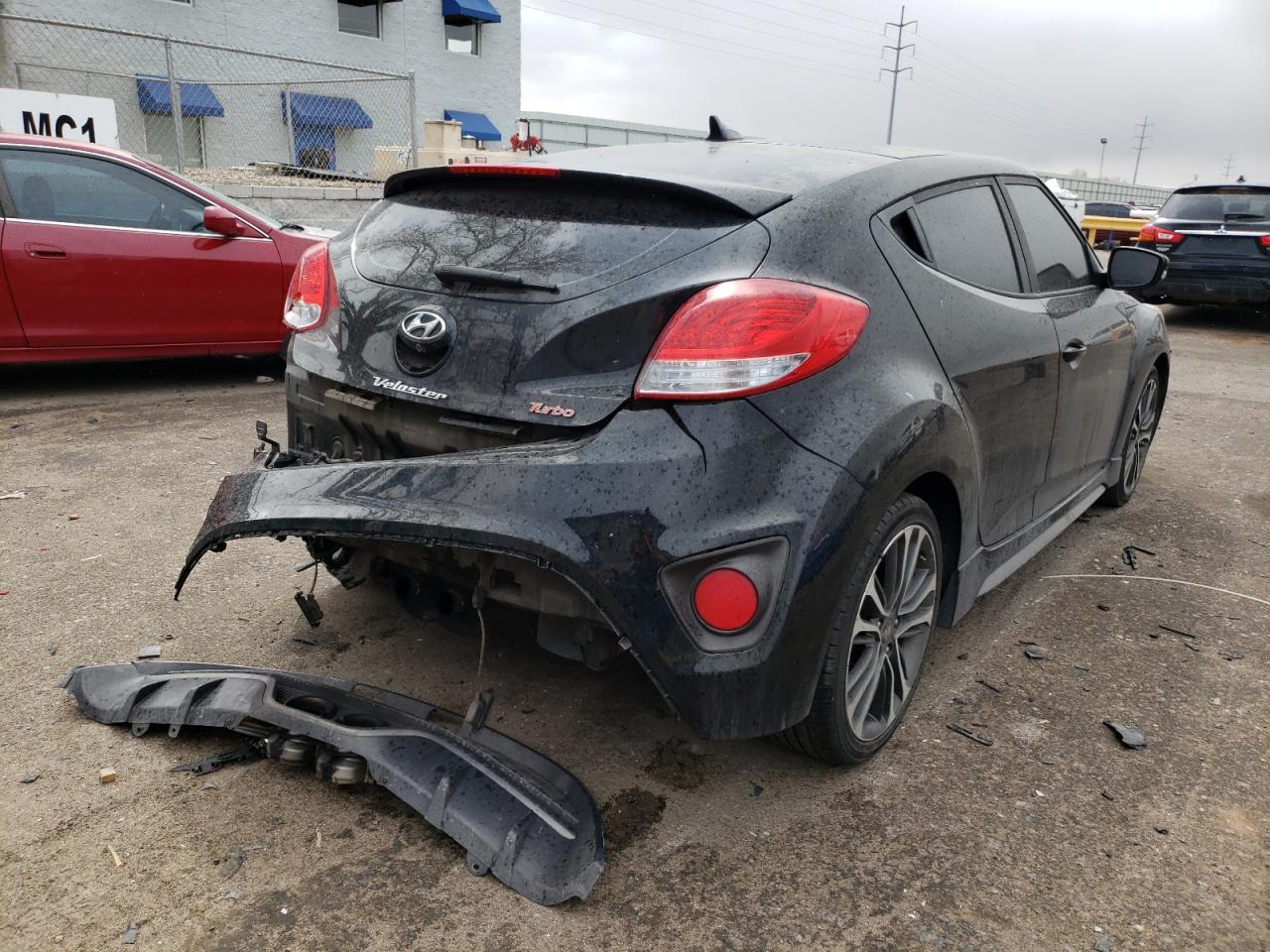 Фото 4 с аукциона – 2017 HYUNDAI VELOSTER T с VIN KMHTC6AEXHU309430