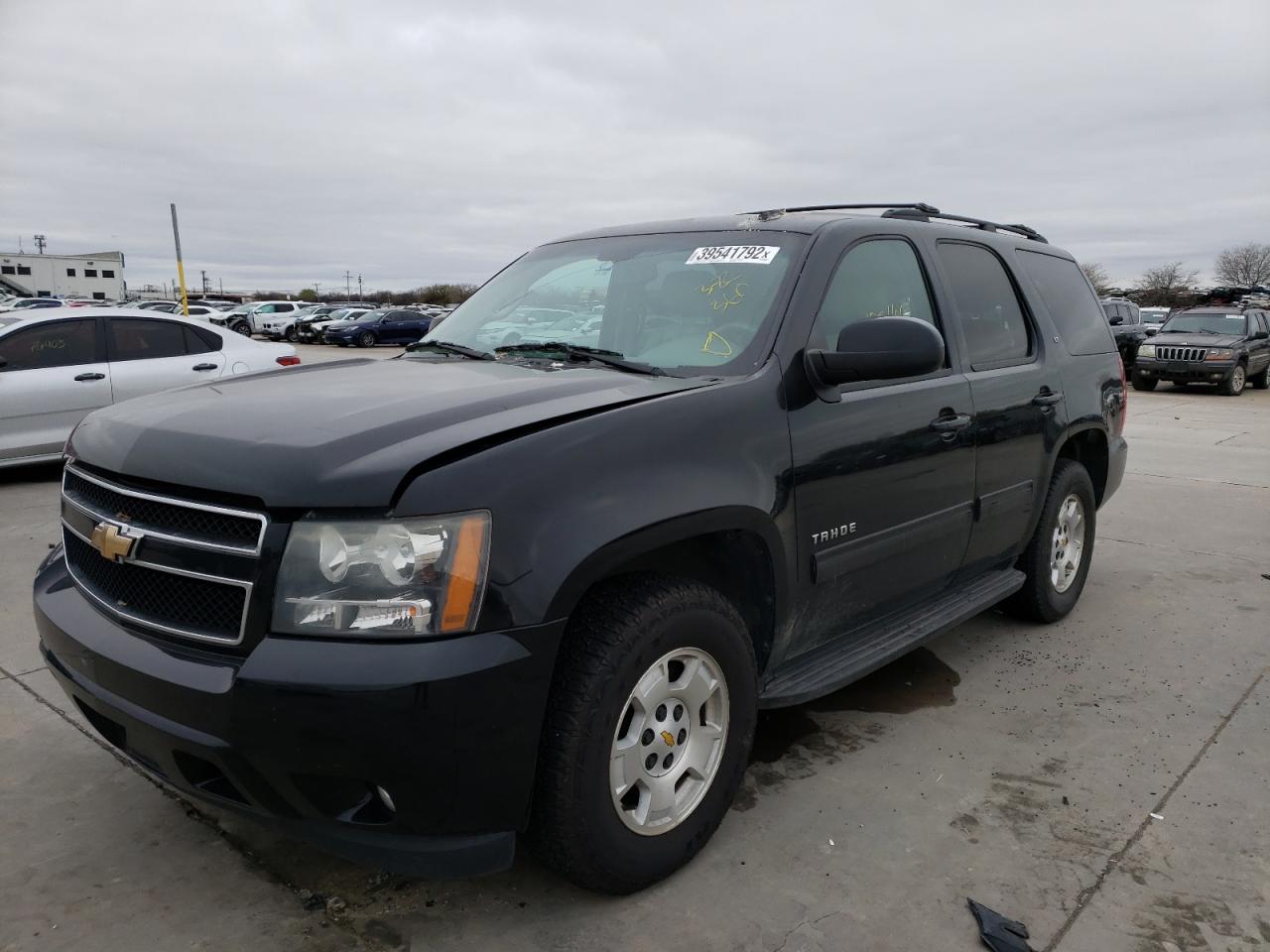 Photo 2 from auction – 2010 CHEVROLET TAHOE C150 with VIN 1GNMCBE35AR136104