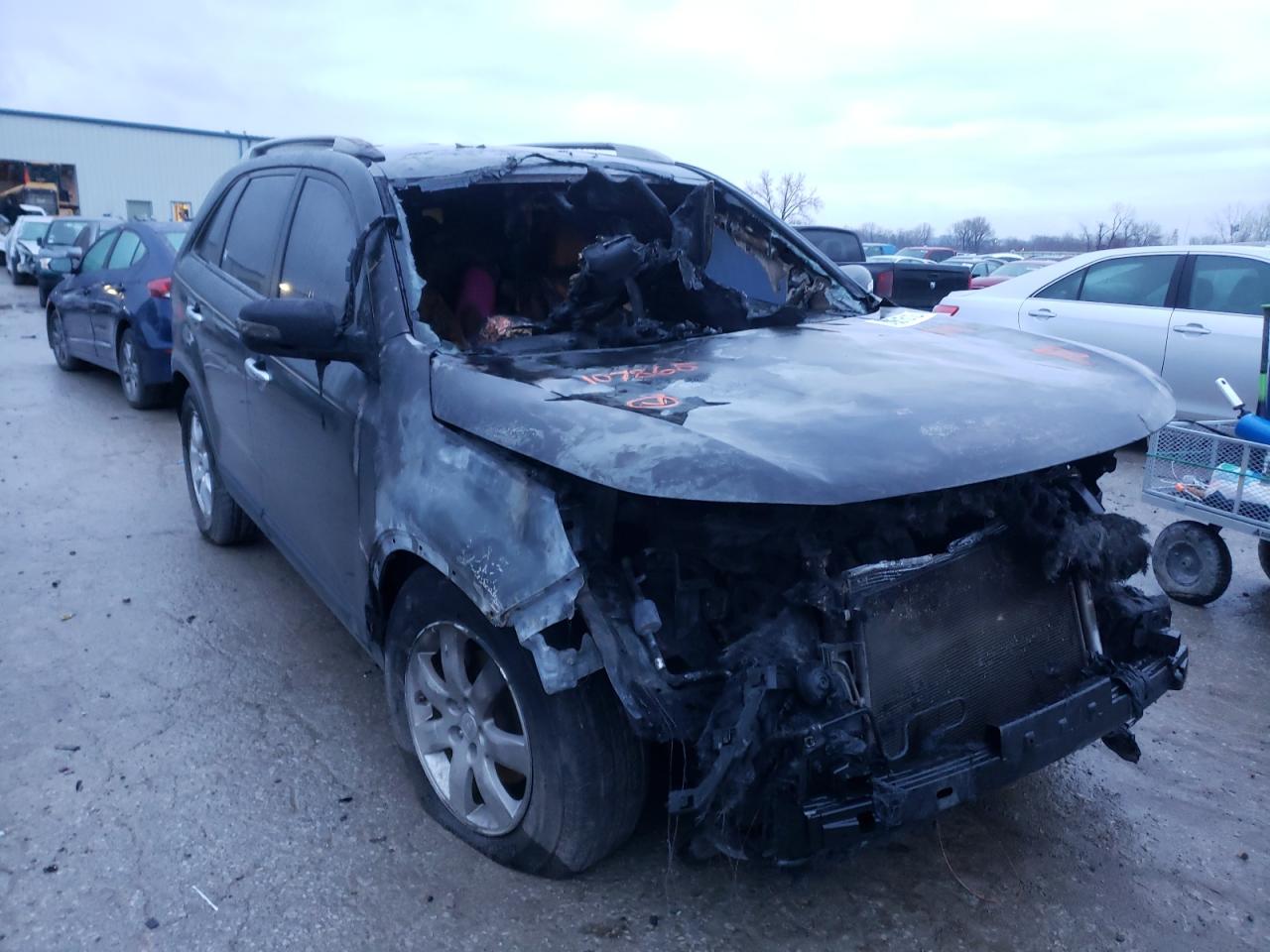 KIA SORENTO BA 2011 with VIN 5XYKT3A14BG107865 - Photo from auction