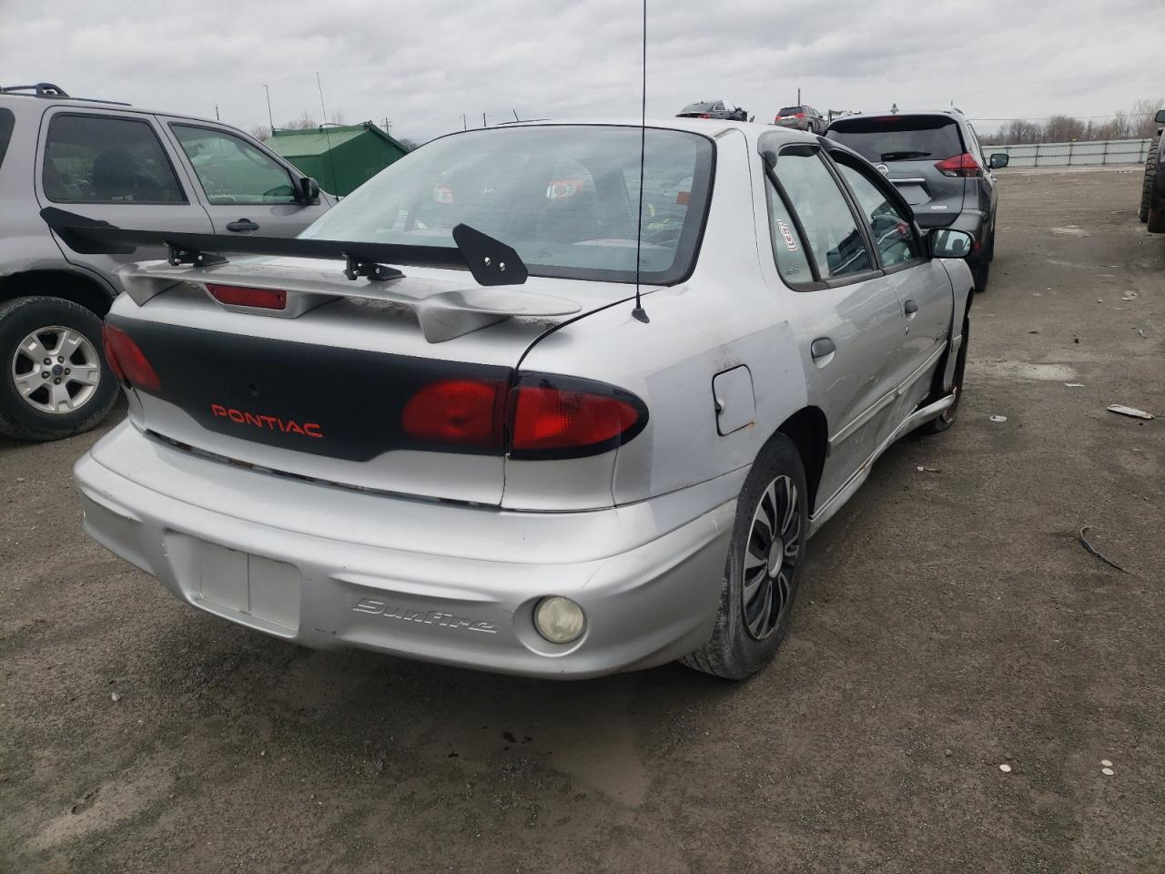 Photo 4 from auction – 2000 PONTIAC SUNFIRE SE with VIN 1G2JB5245Y7416192